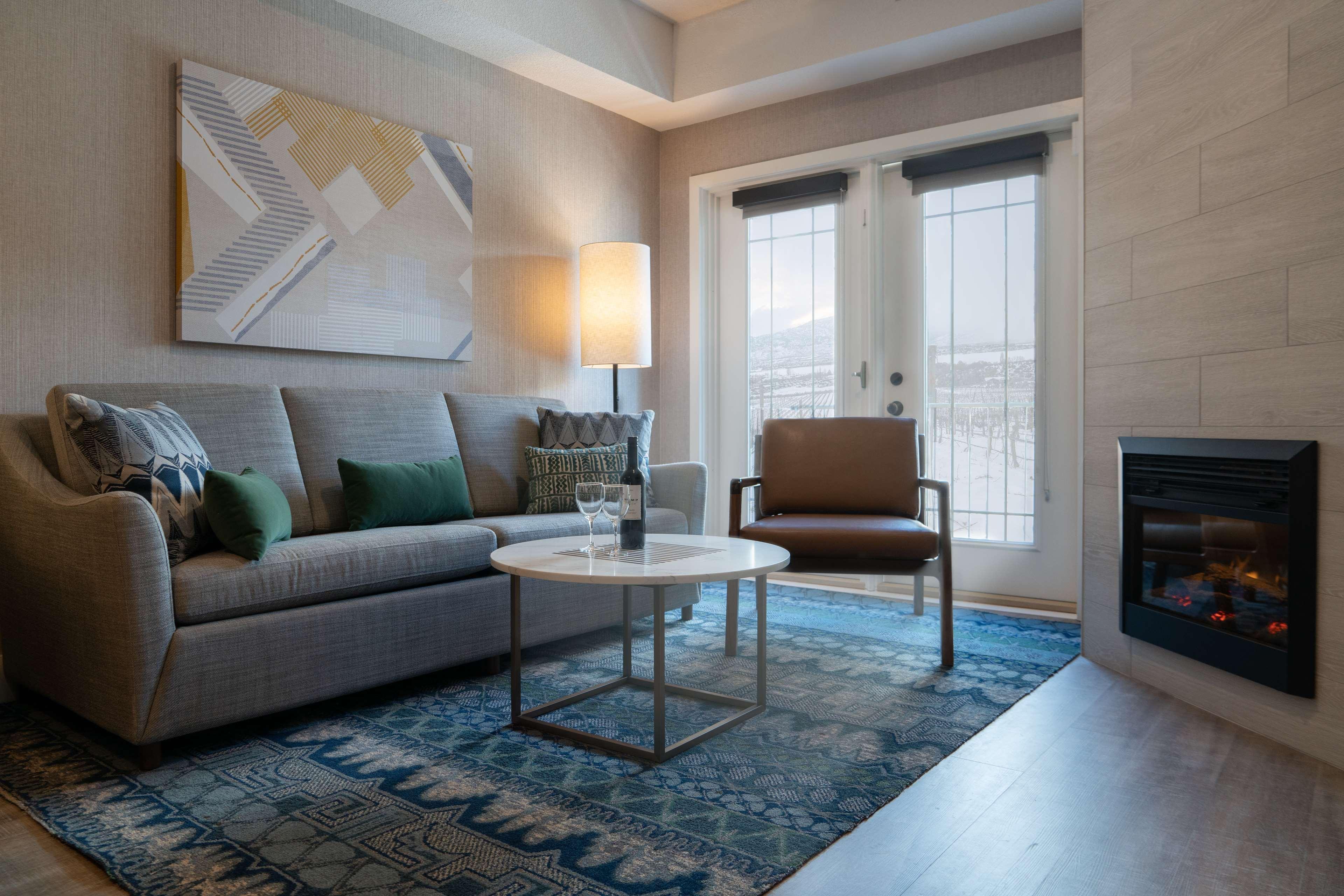 Hotel Spirit Ridge, In The Unbound Collection By Hyatt Osoyoos Exterior foto